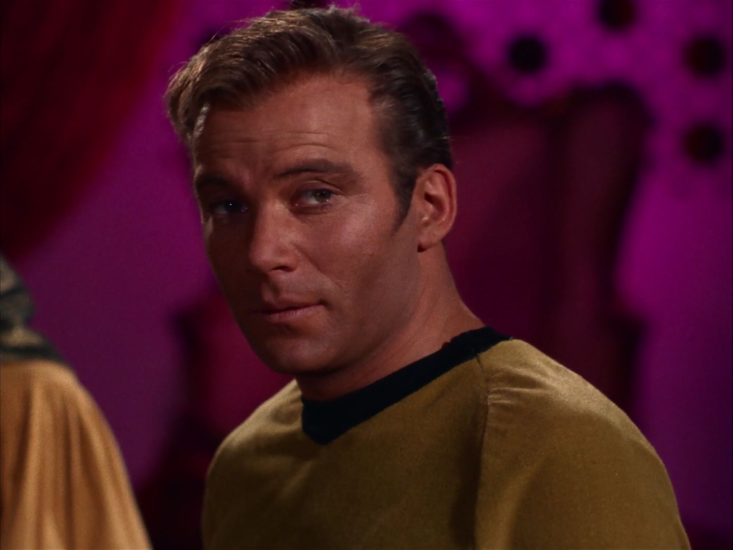 ariane179254_StarTrek_2x07_Catspaw_1648.jpg