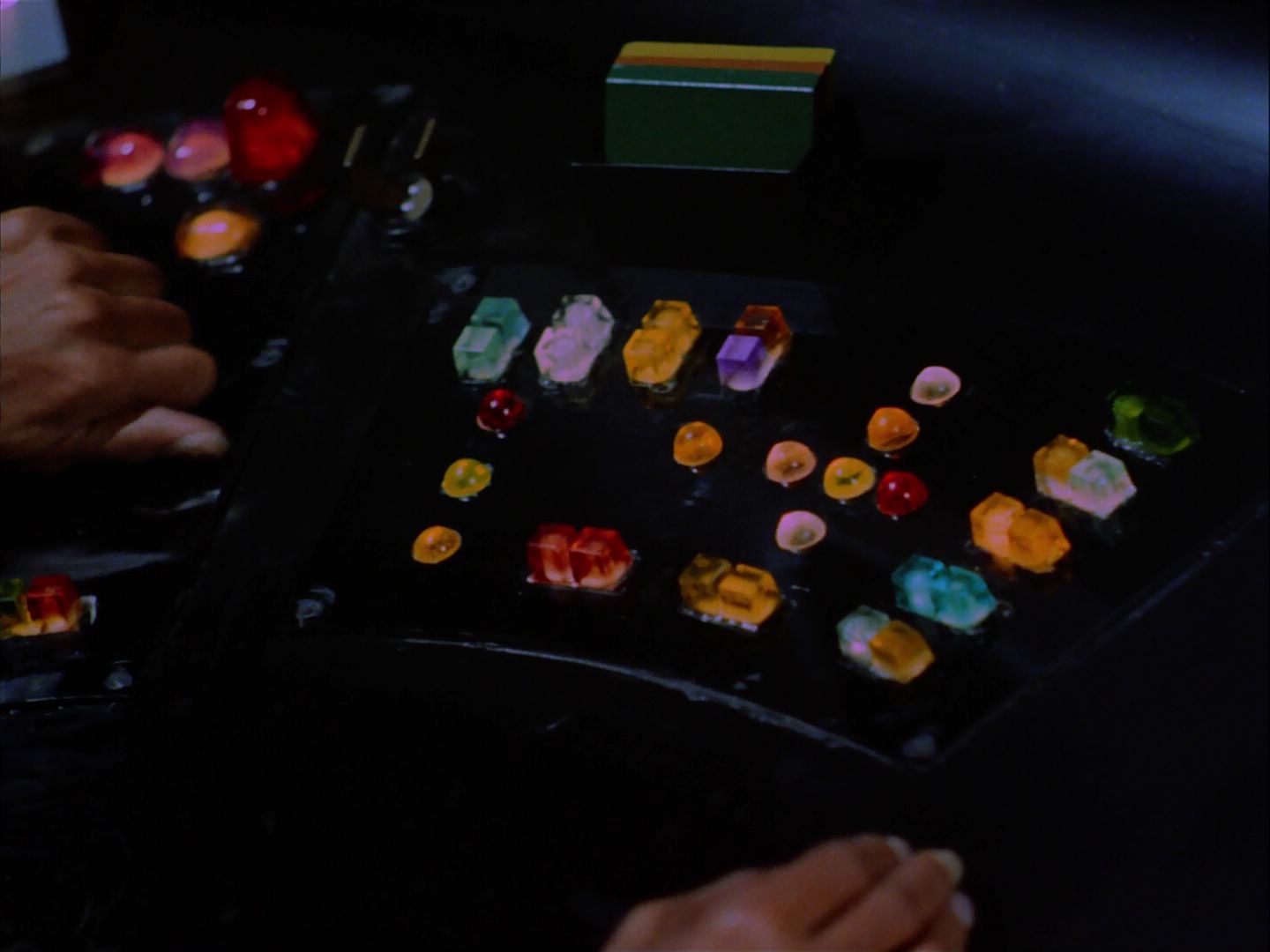 ariane179254_StarTrek_2x07_Catspaw_1742.jpg