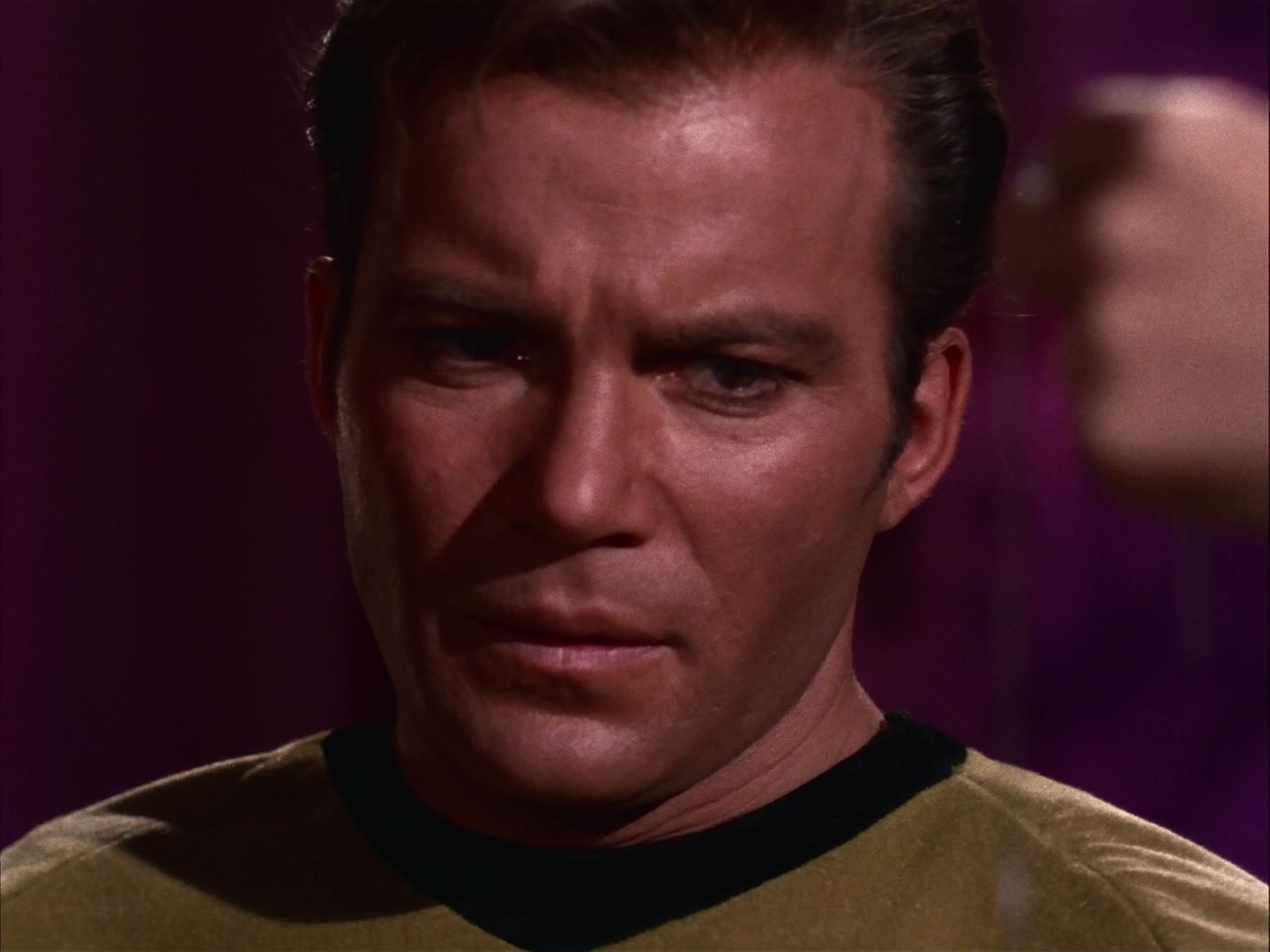 ariane179254_StarTrek_2x07_Catspaw_1780.jpg
