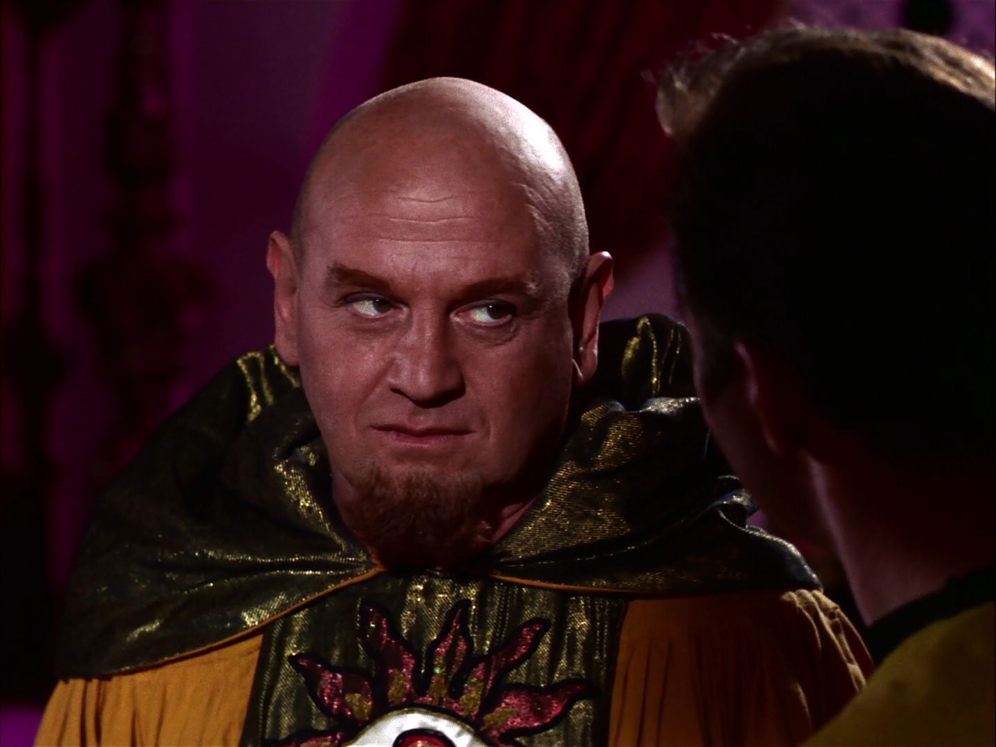ariane179254_StarTrek_2x07_Catspaw_1872.jpg