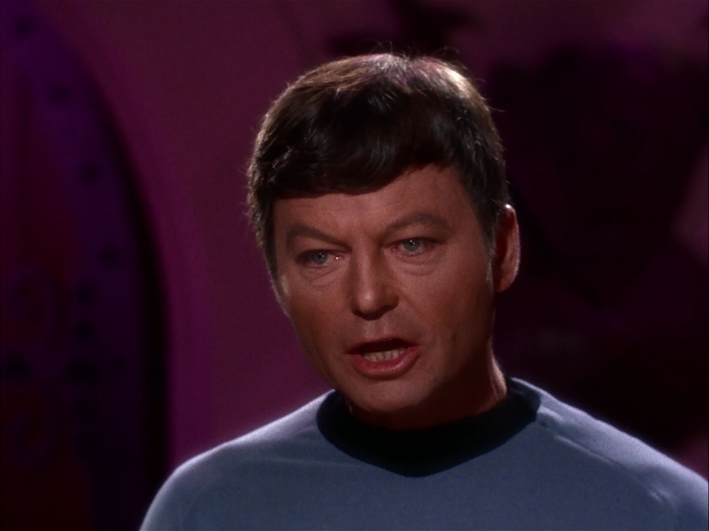 ariane179254_StarTrek_2x07_Catspaw_1882.jpg