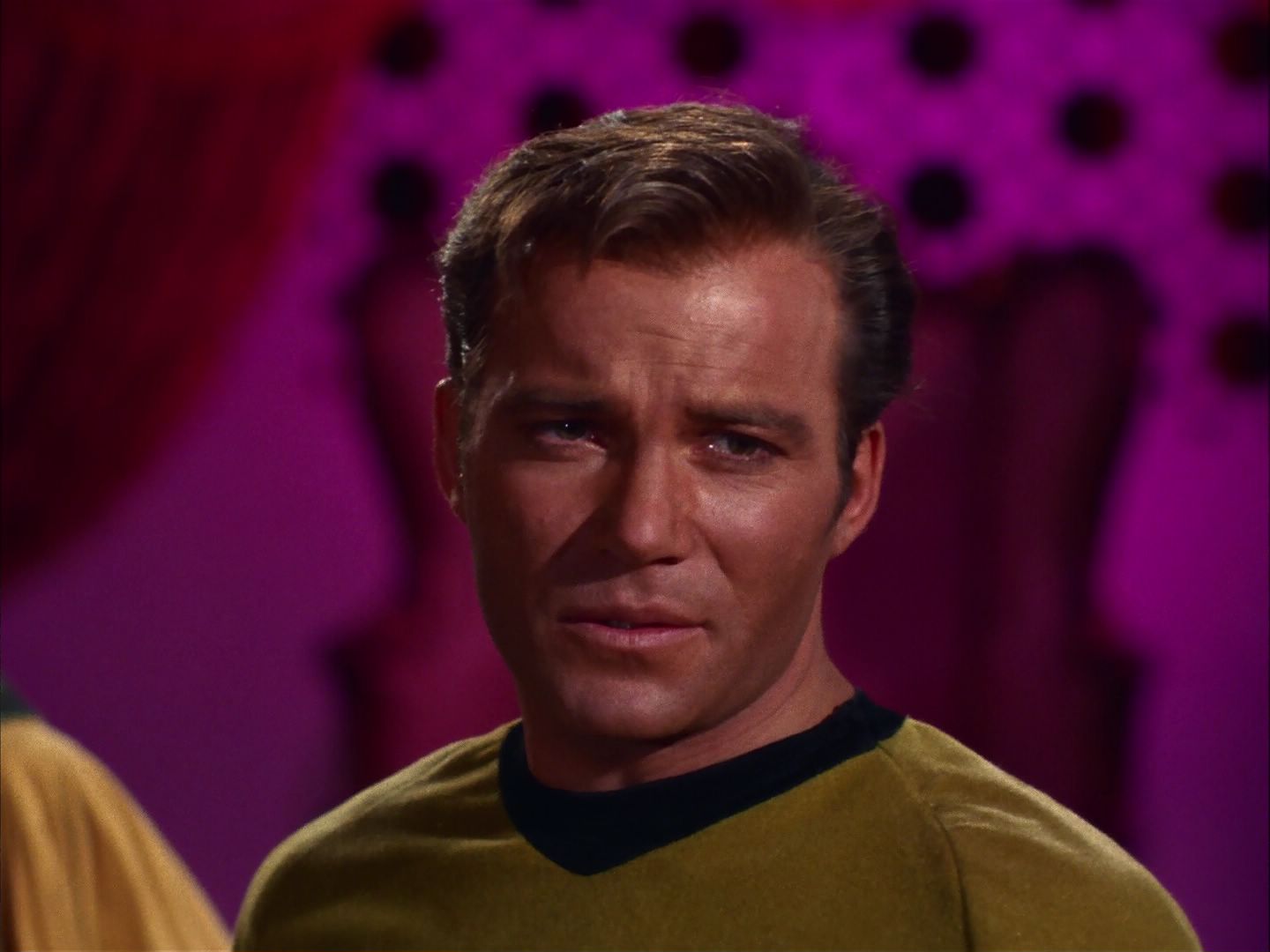 ariane179254_StarTrek_2x07_Catspaw_1897.jpg