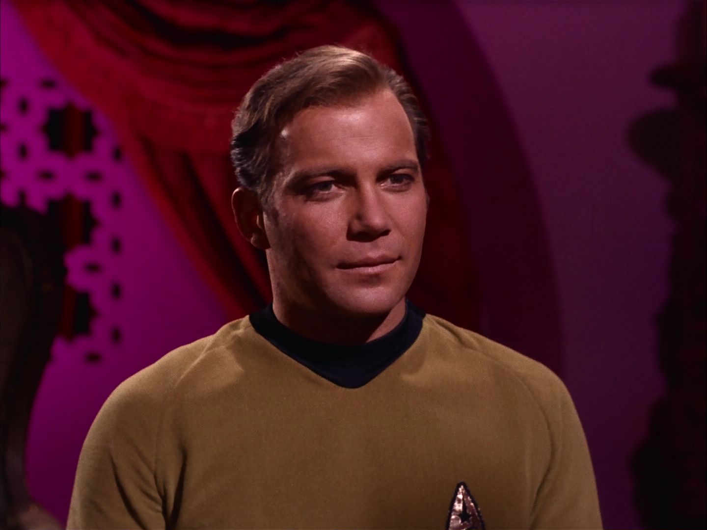 ariane179254_StarTrek_2x07_Catspaw_2584.jpg