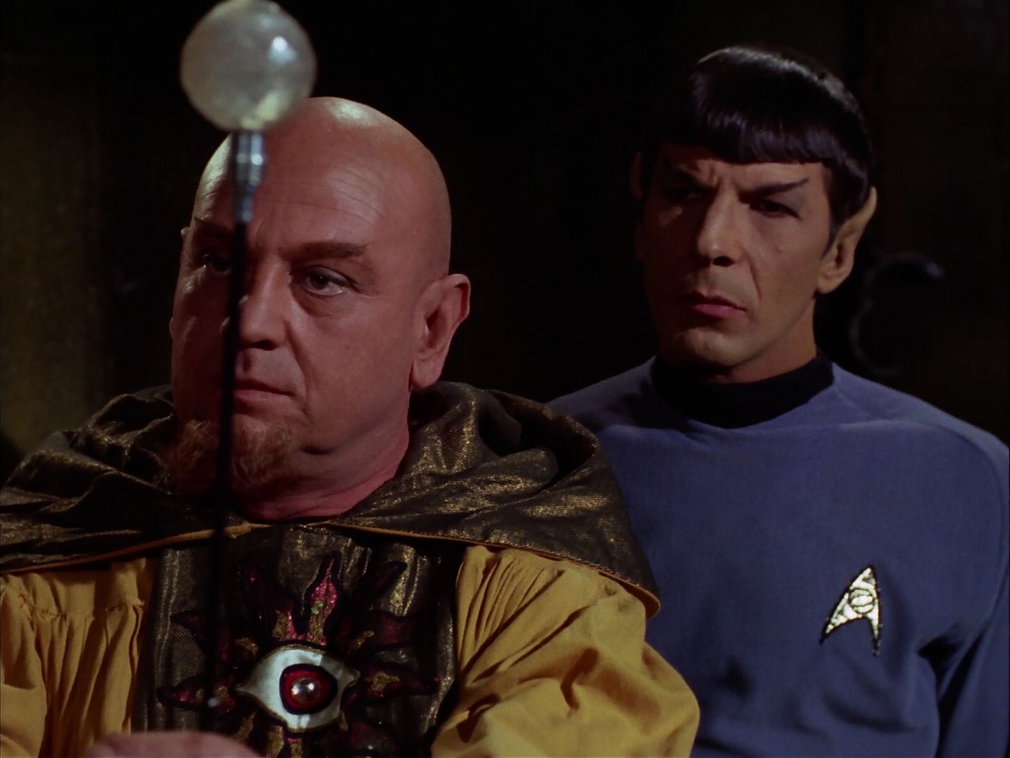 ariane179254_StarTrek_2x07_Catspaw_2789.jpg