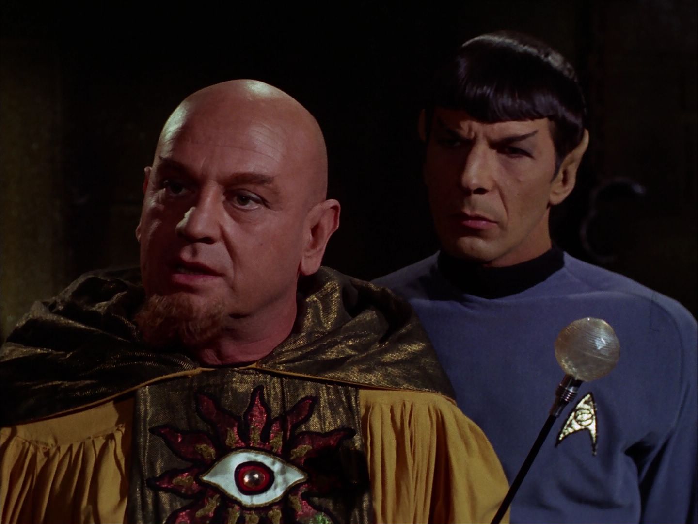 ariane179254_StarTrek_2x07_Catspaw_2795.jpg