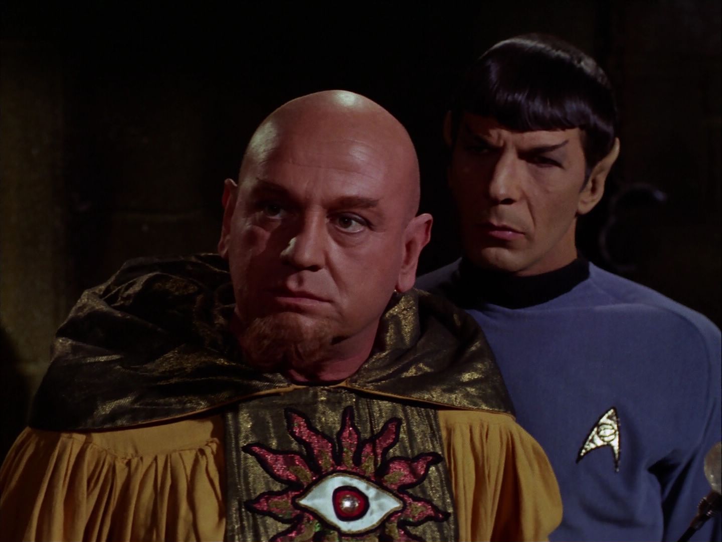 ariane179254_StarTrek_2x07_Catspaw_2804.jpg