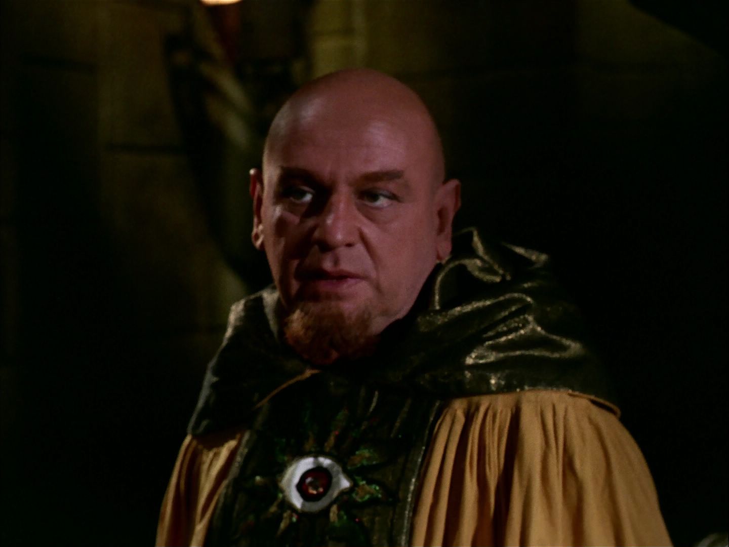 ariane179254_StarTrek_2x07_Catspaw_2819.jpg