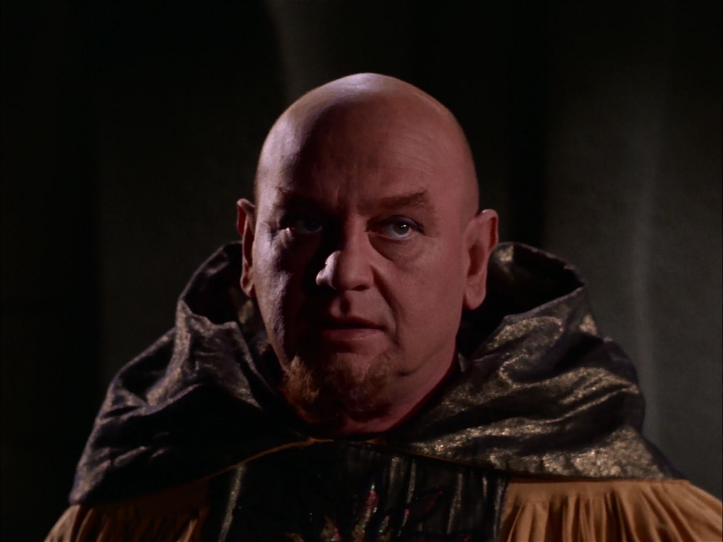ariane179254_StarTrek_2x07_Catspaw_2923.jpg