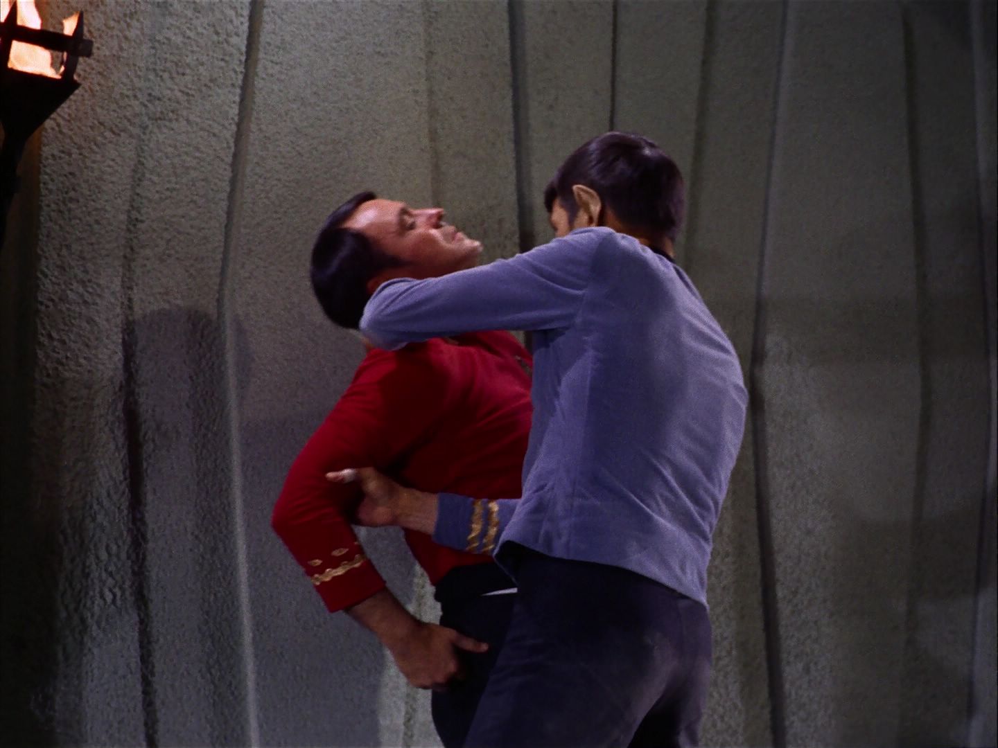 ariane179254_StarTrek_2x07_Catspaw_3081.jpg