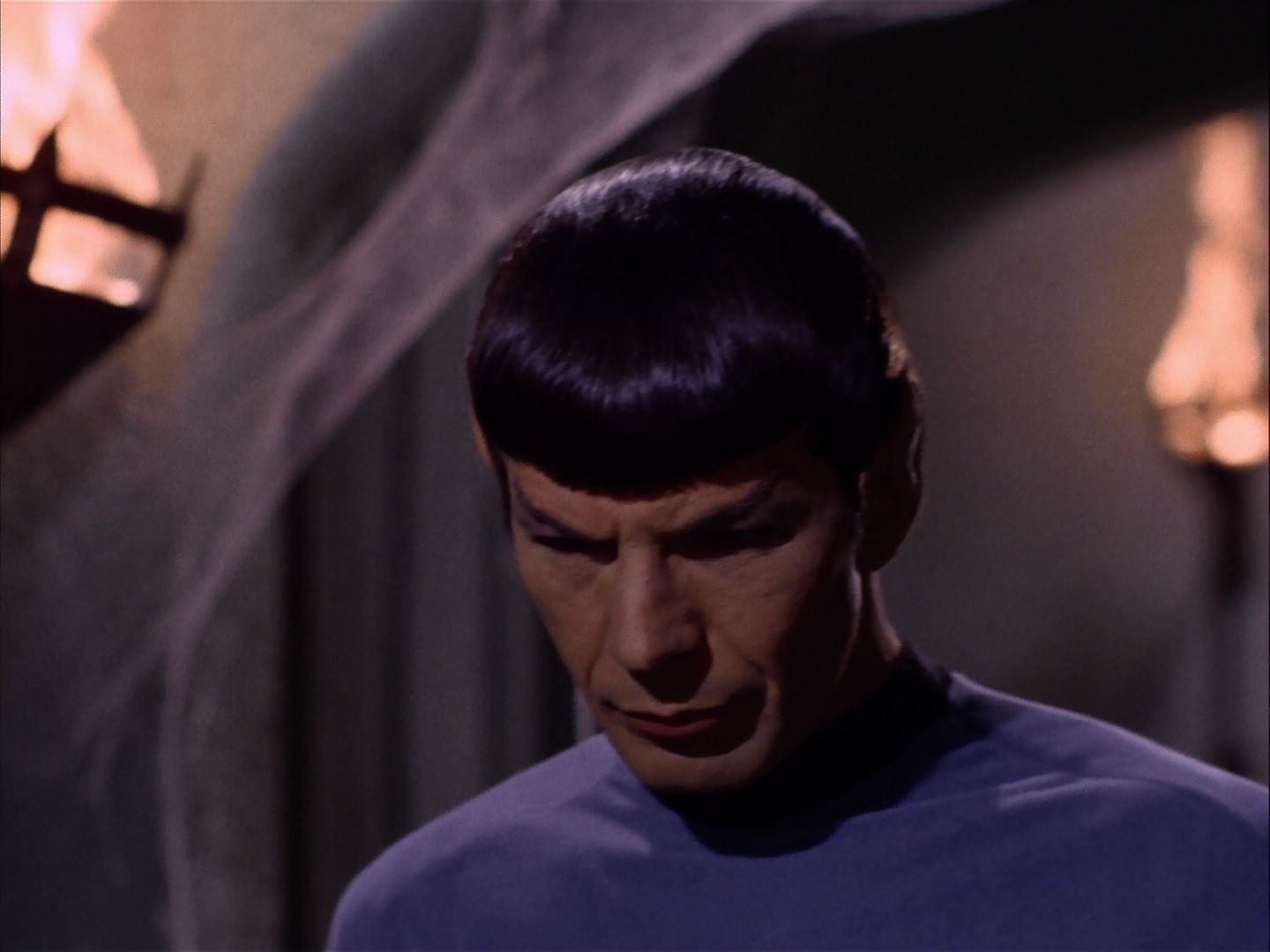 ariane179254_StarTrek_2x07_Catspaw_3111.jpg