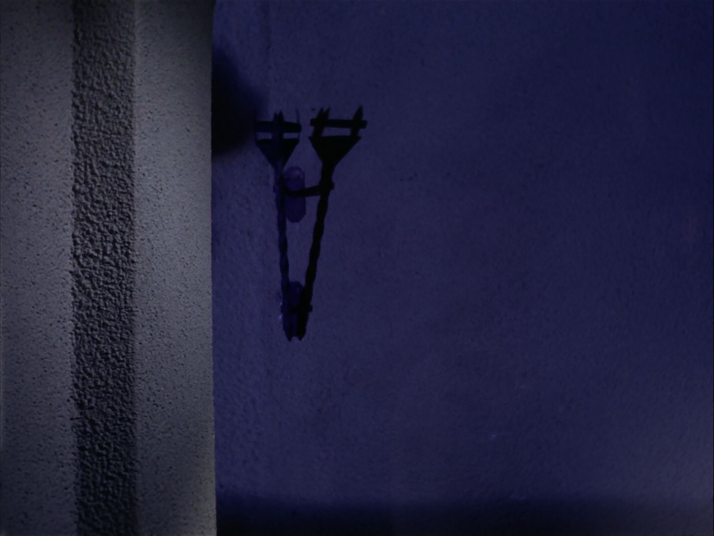 ariane179254_StarTrek_2x07_Catspaw_3191.jpg