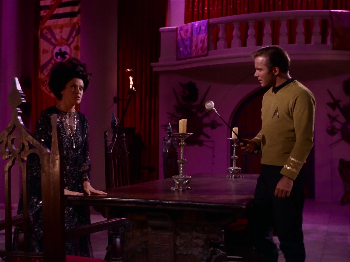 ariane179254_StarTrek_2x07_Catspaw_3238.jpg