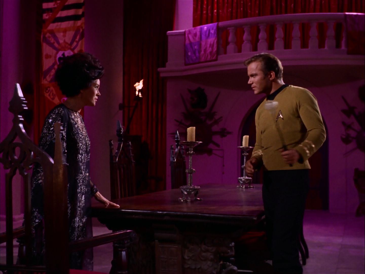 ariane179254_StarTrek_2x07_Catspaw_3255.jpg
