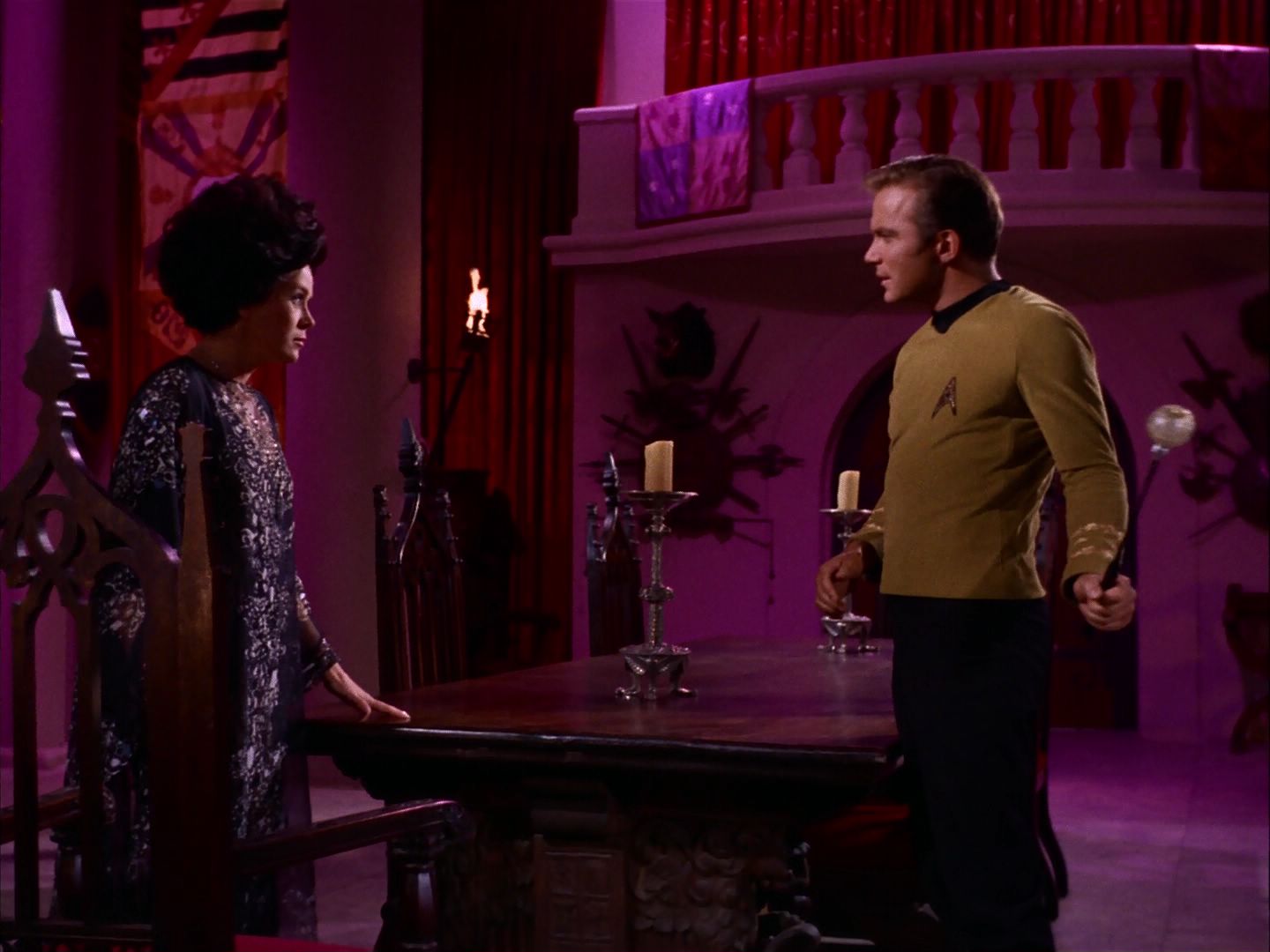 ariane179254_StarTrek_2x07_Catspaw_3256.jpg