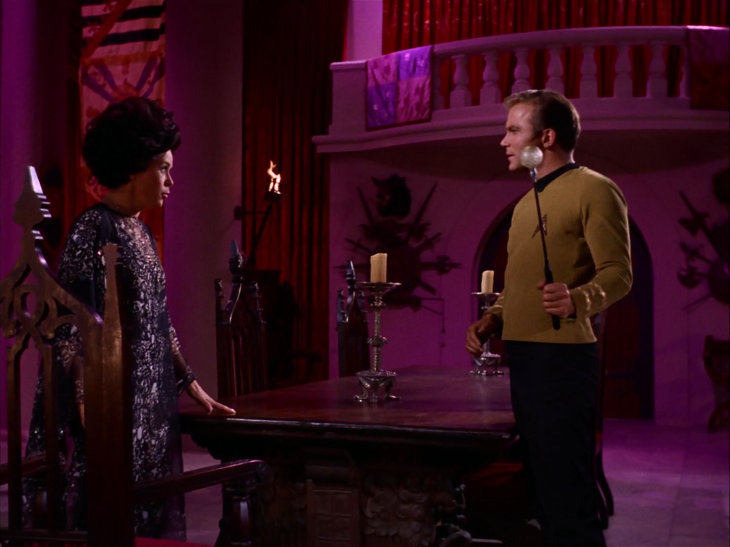 ariane179254_StarTrek_2x07_Catspaw_3257.jpg