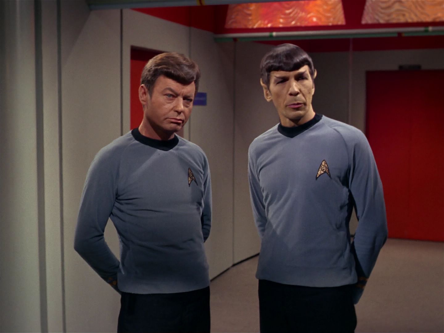 ariane179254_StarTrek_2x08_IMudd_0027.jpg