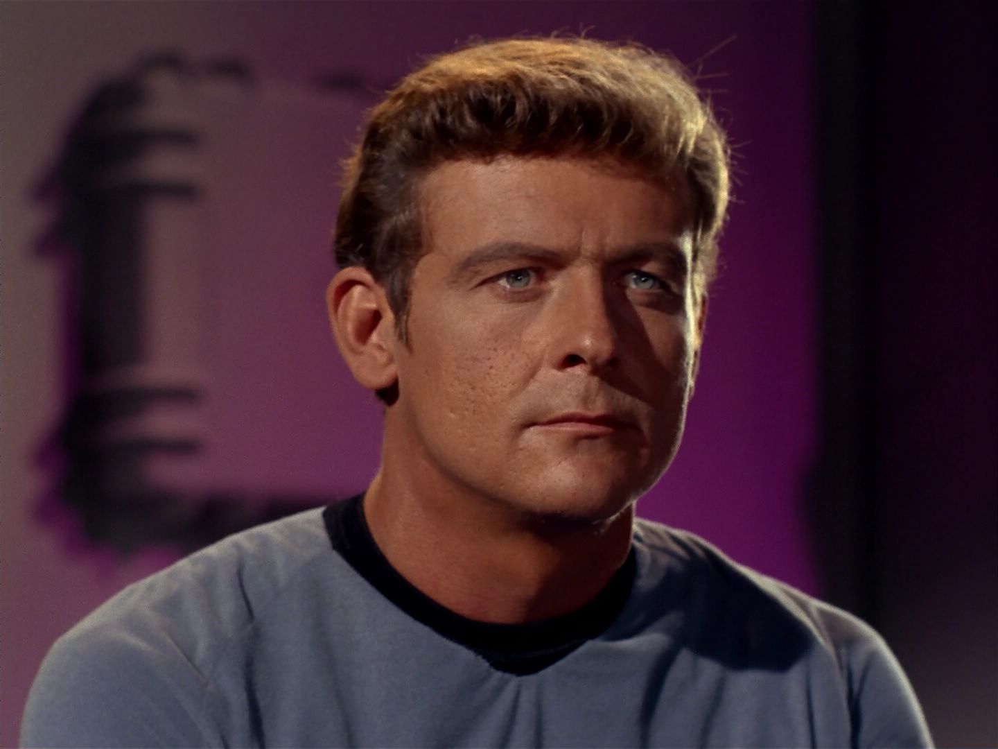 ariane179254_StarTrek_2x08_IMudd_0112.jpg