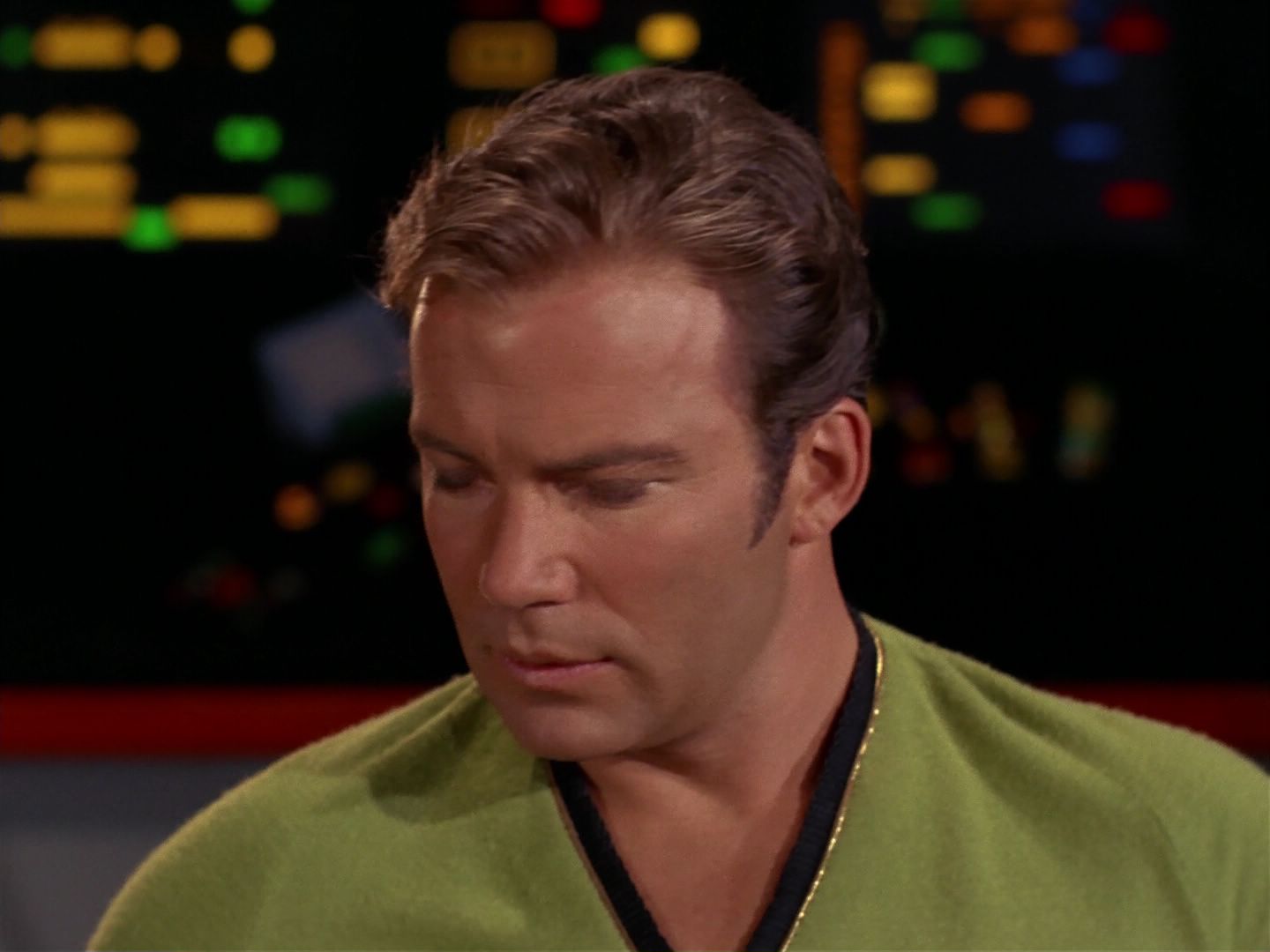 ariane179254_StarTrek_2x08_IMudd_0183.jpg