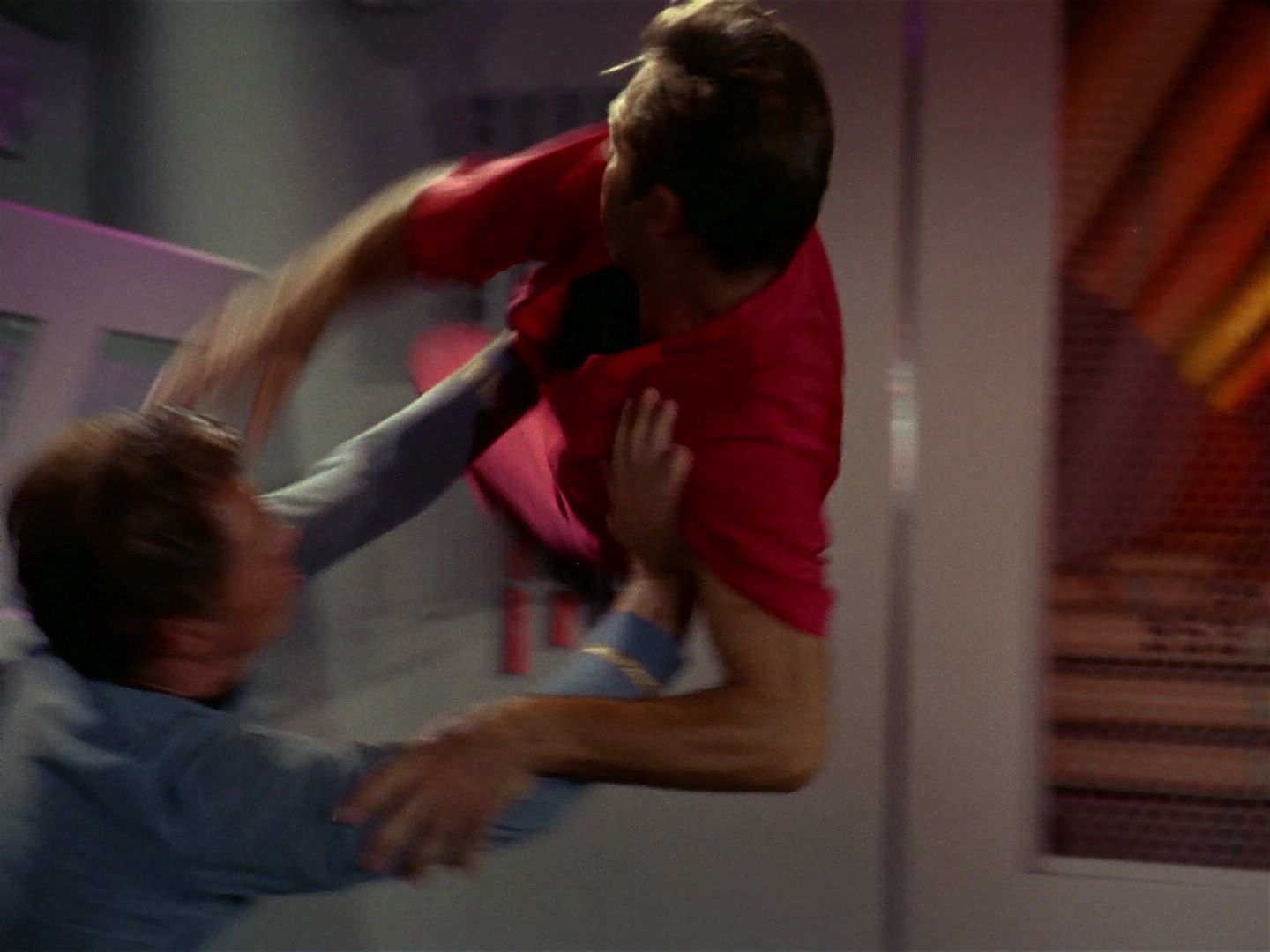 ariane179254_StarTrek_2x08_IMudd_0254.jpg