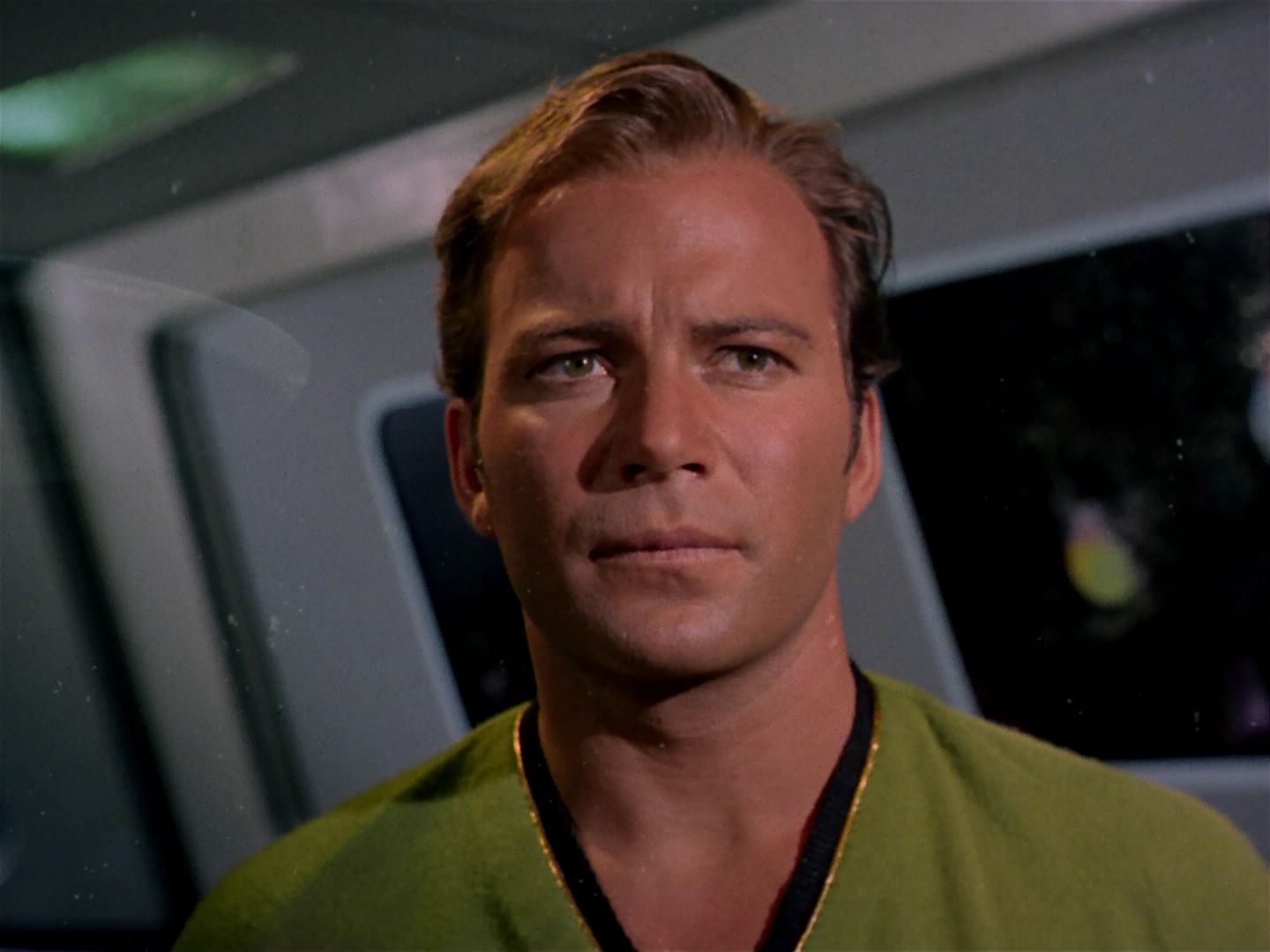 ariane179254_StarTrek_2x08_IMudd_0534.jpg