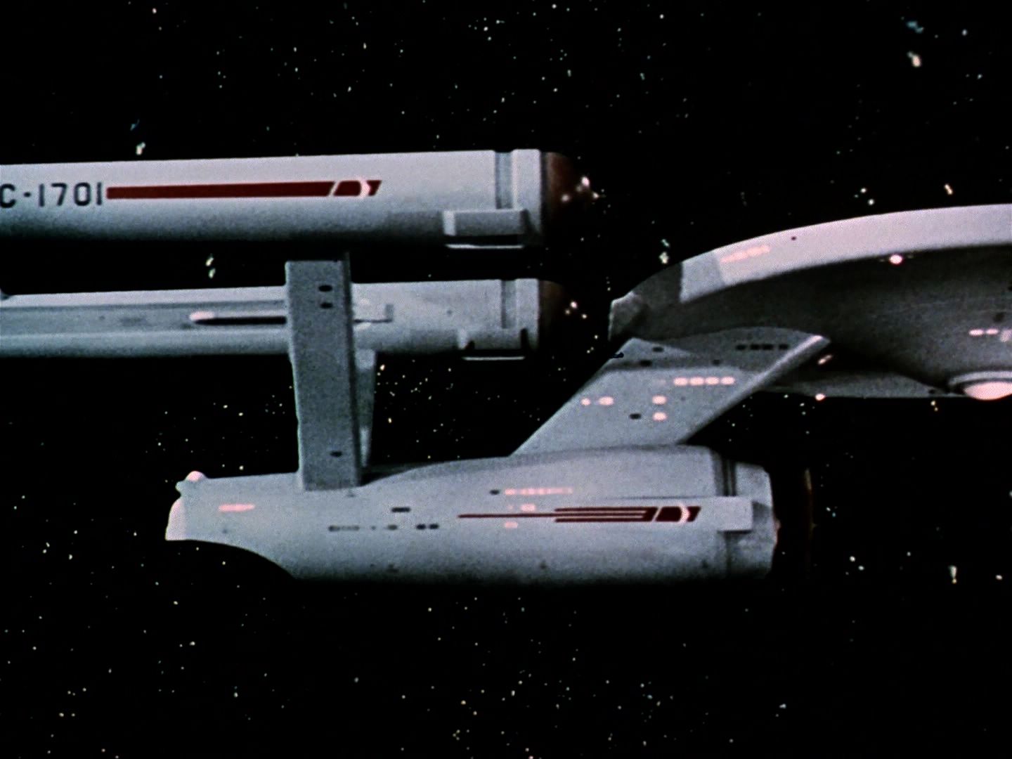ariane179254_StarTrek_2x08_IMudd_0539.jpg