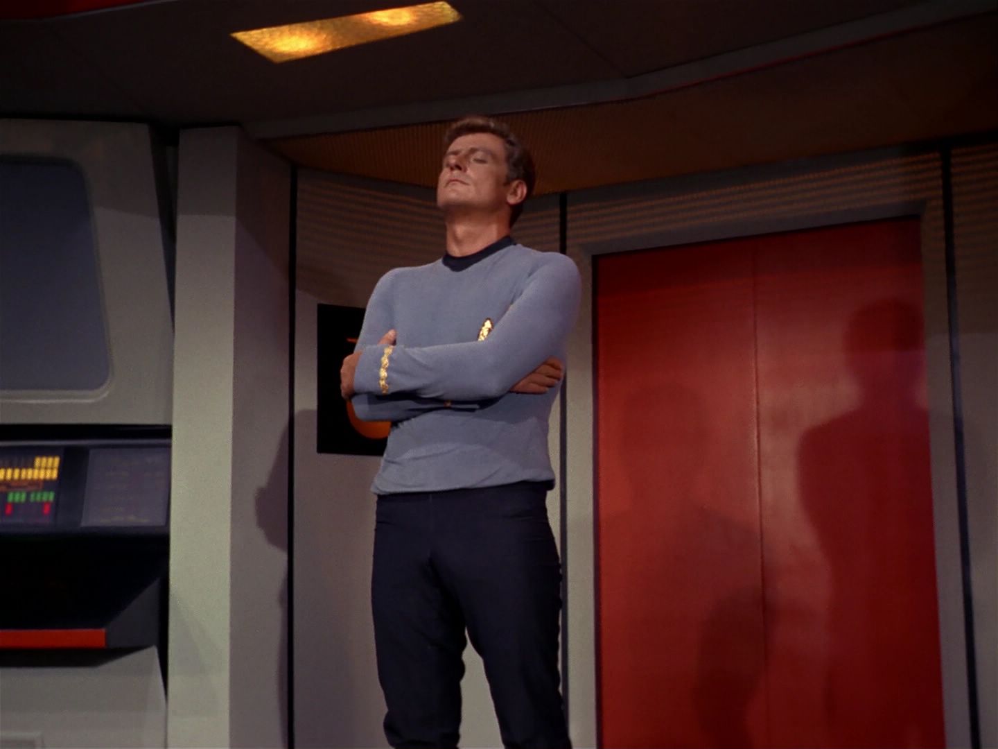 ariane179254_StarTrek_2x08_IMudd_0544.jpg