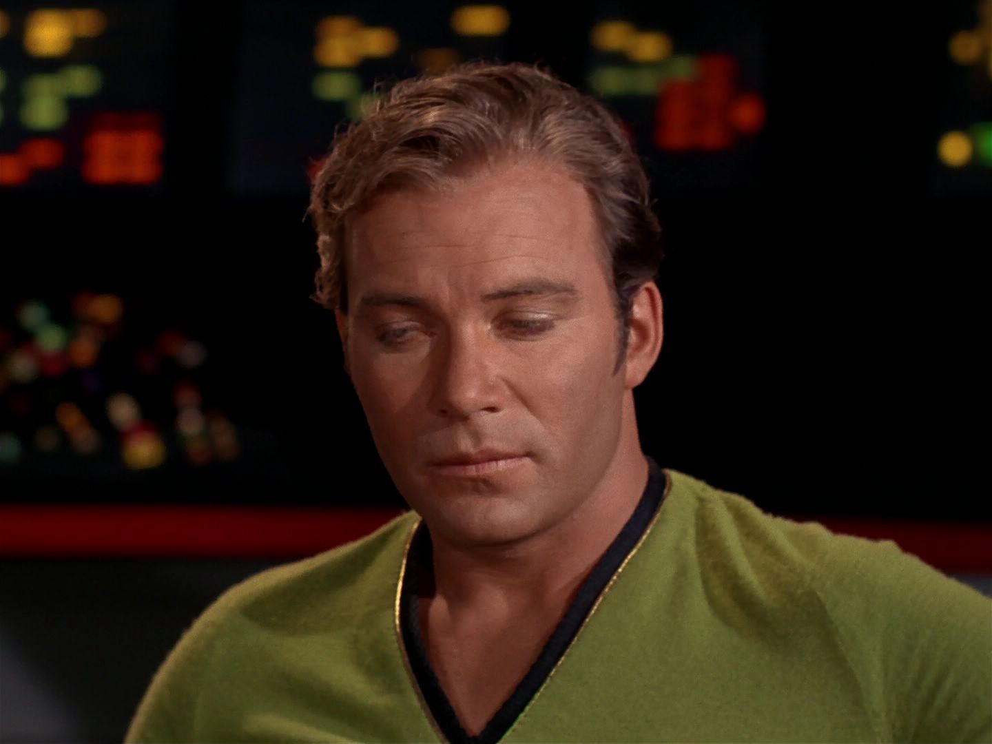 ariane179254_StarTrek_2x08_IMudd_0598.jpg