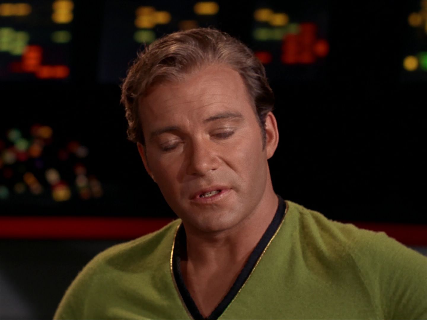 ariane179254_StarTrek_2x08_IMudd_0600.jpg