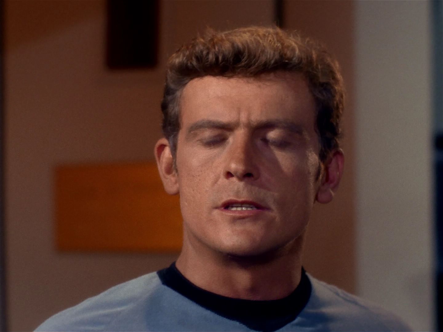 ariane179254_StarTrek_2x08_IMudd_0605.jpg
