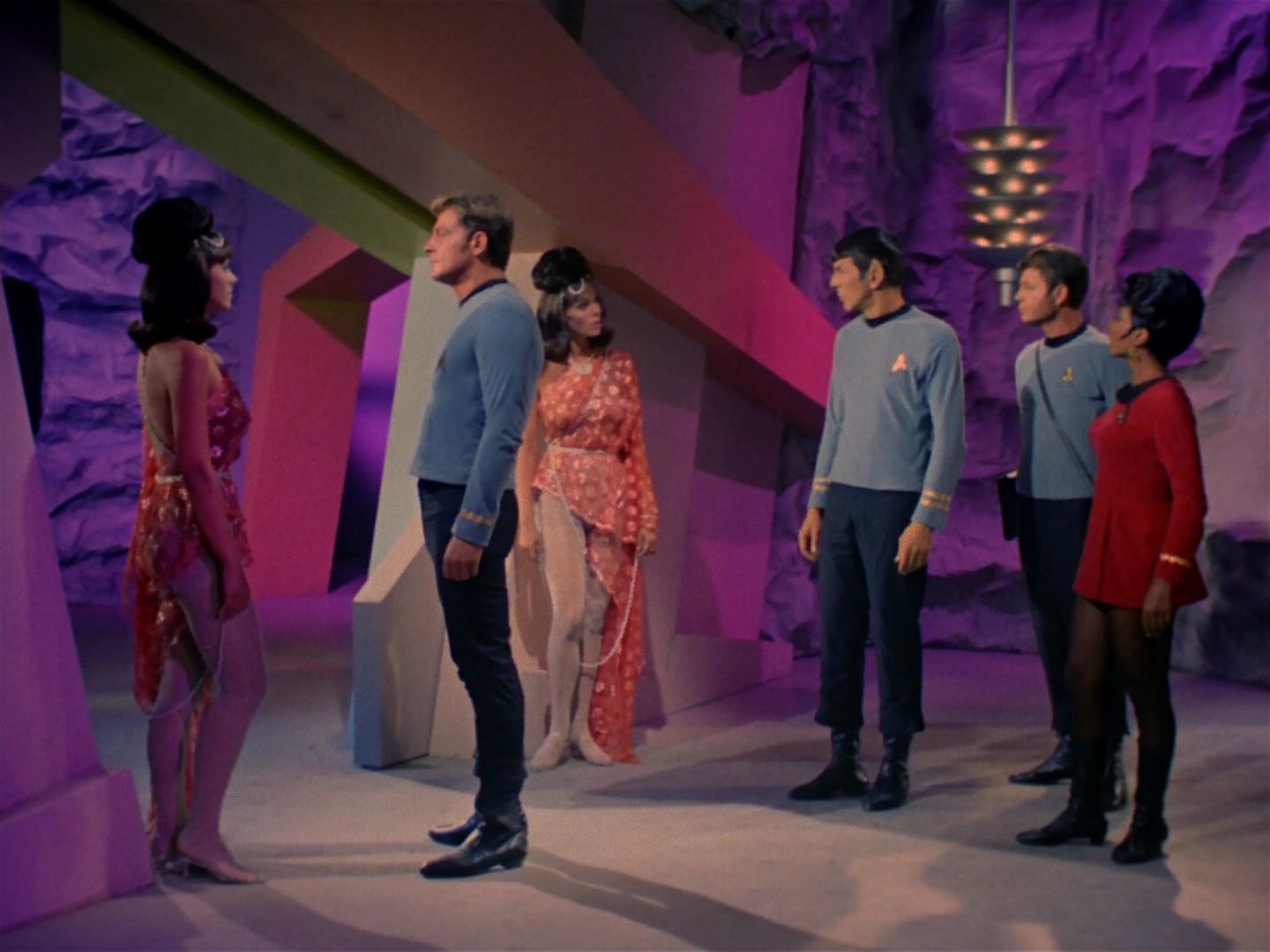 ariane179254_StarTrek_2x08_IMudd_0662.jpg