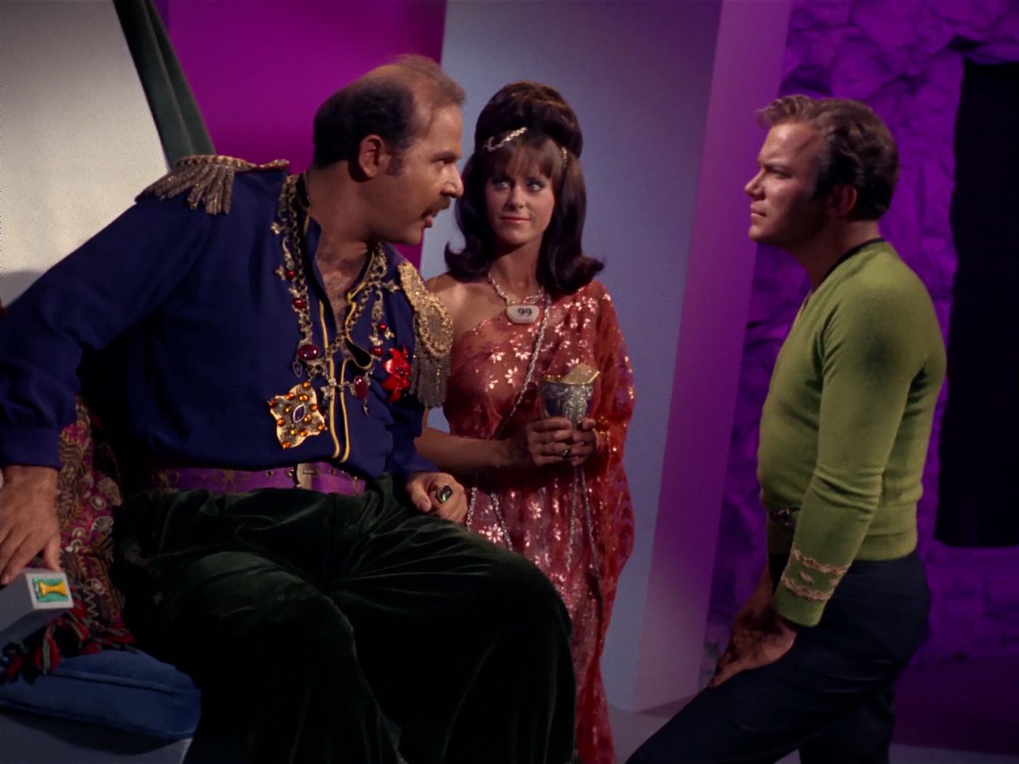 ariane179254_StarTrek_2x08_IMudd_0762.jpg