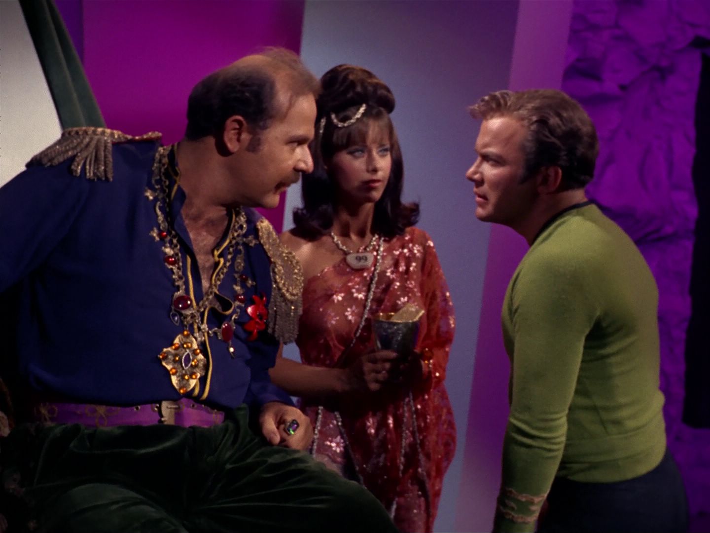 ariane179254_StarTrek_2x08_IMudd_0764.jpg