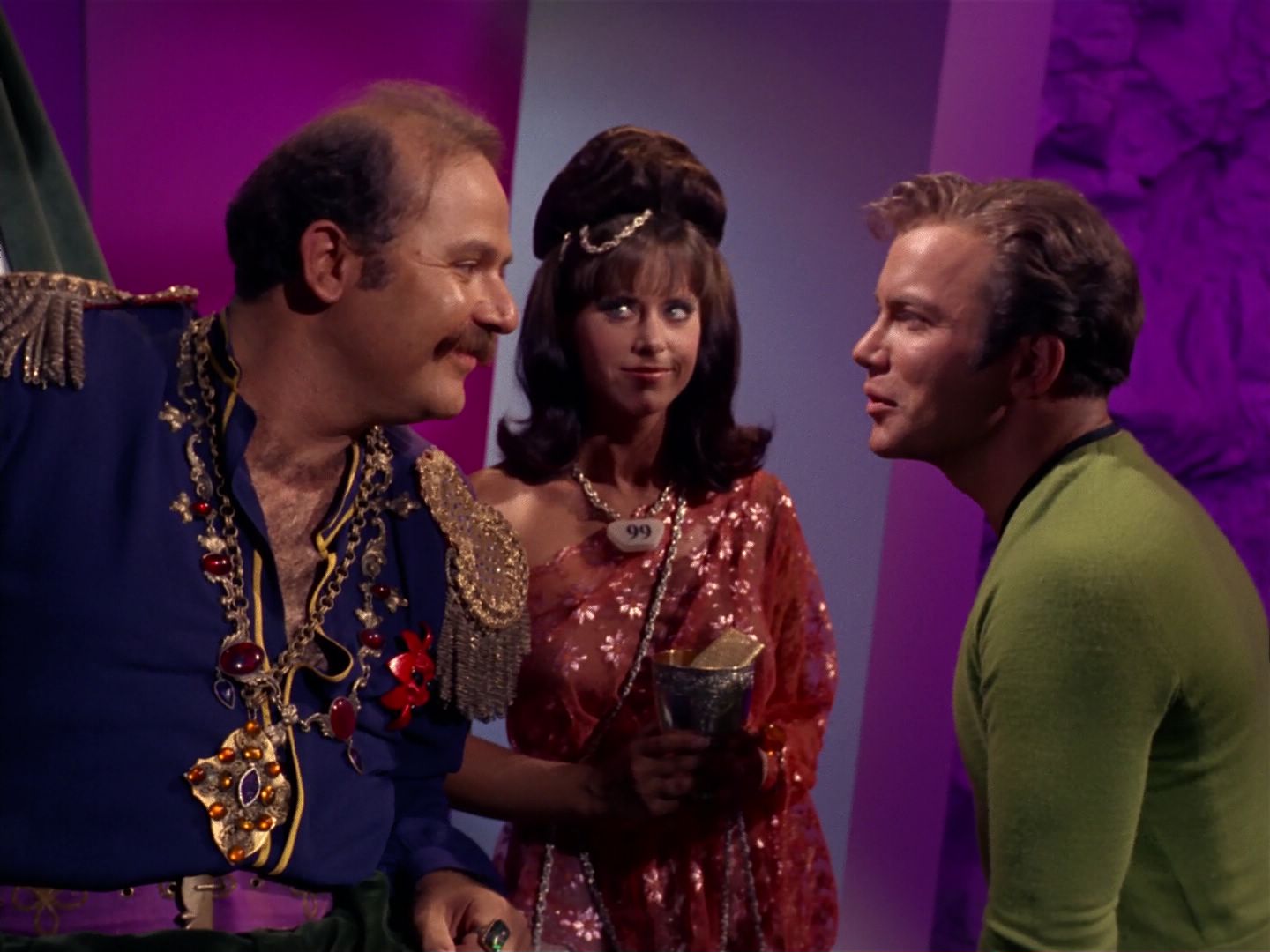 ariane179254_StarTrek_2x08_IMudd_0770.jpg