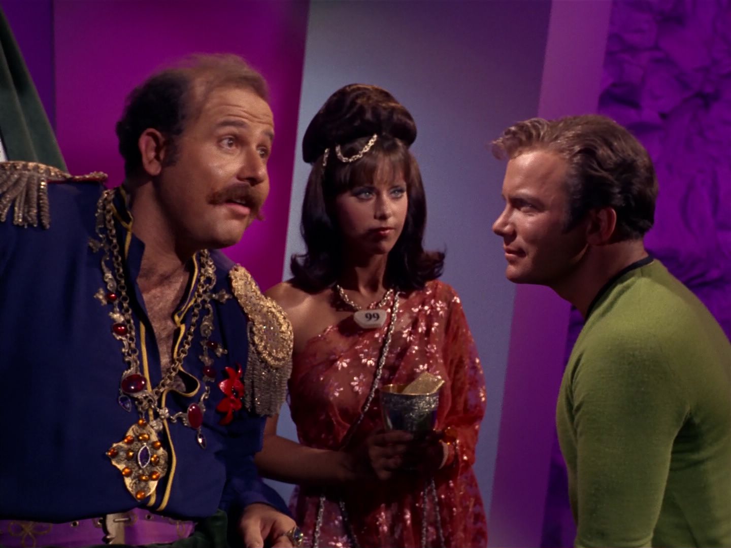 ariane179254_StarTrek_2x08_IMudd_0776.jpg
