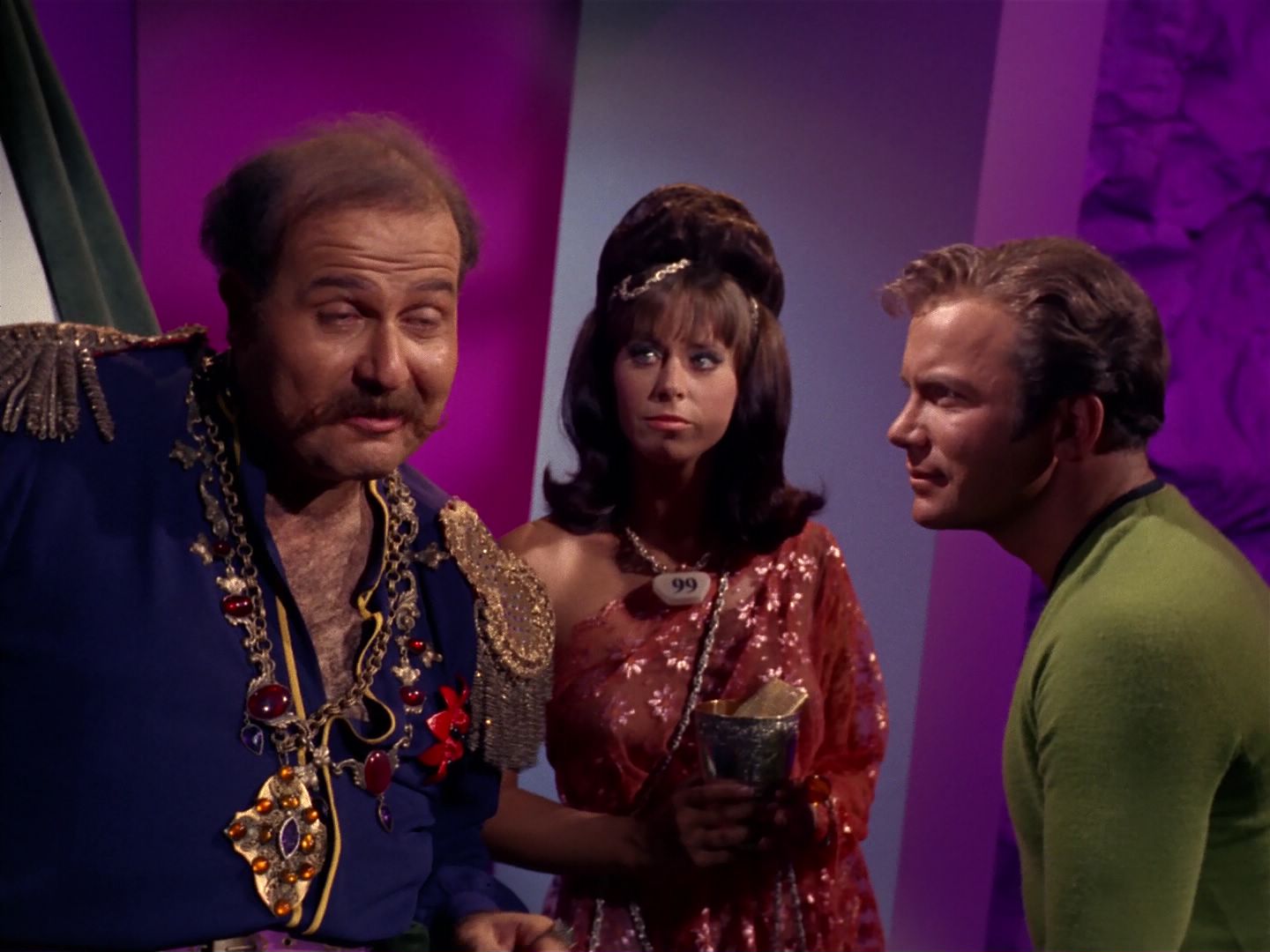 ariane179254_StarTrek_2x08_IMudd_0783.jpg