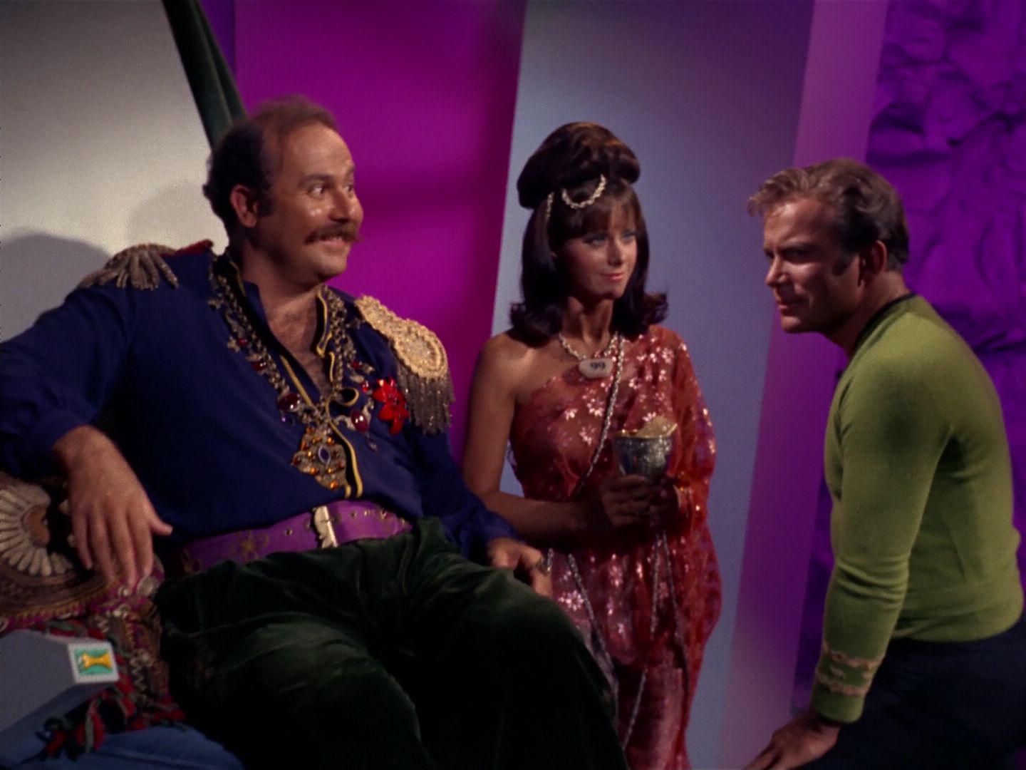 ariane179254_StarTrek_2x08_IMudd_0786.jpg
