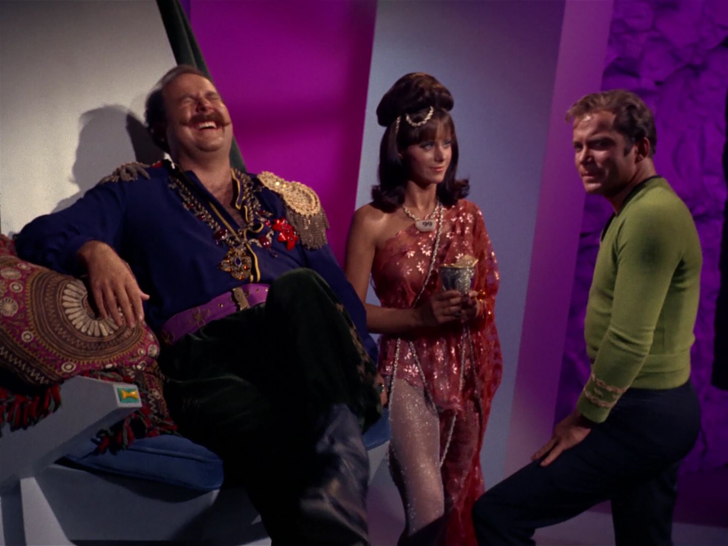 ariane179254_StarTrek_2x08_IMudd_0787.jpg
