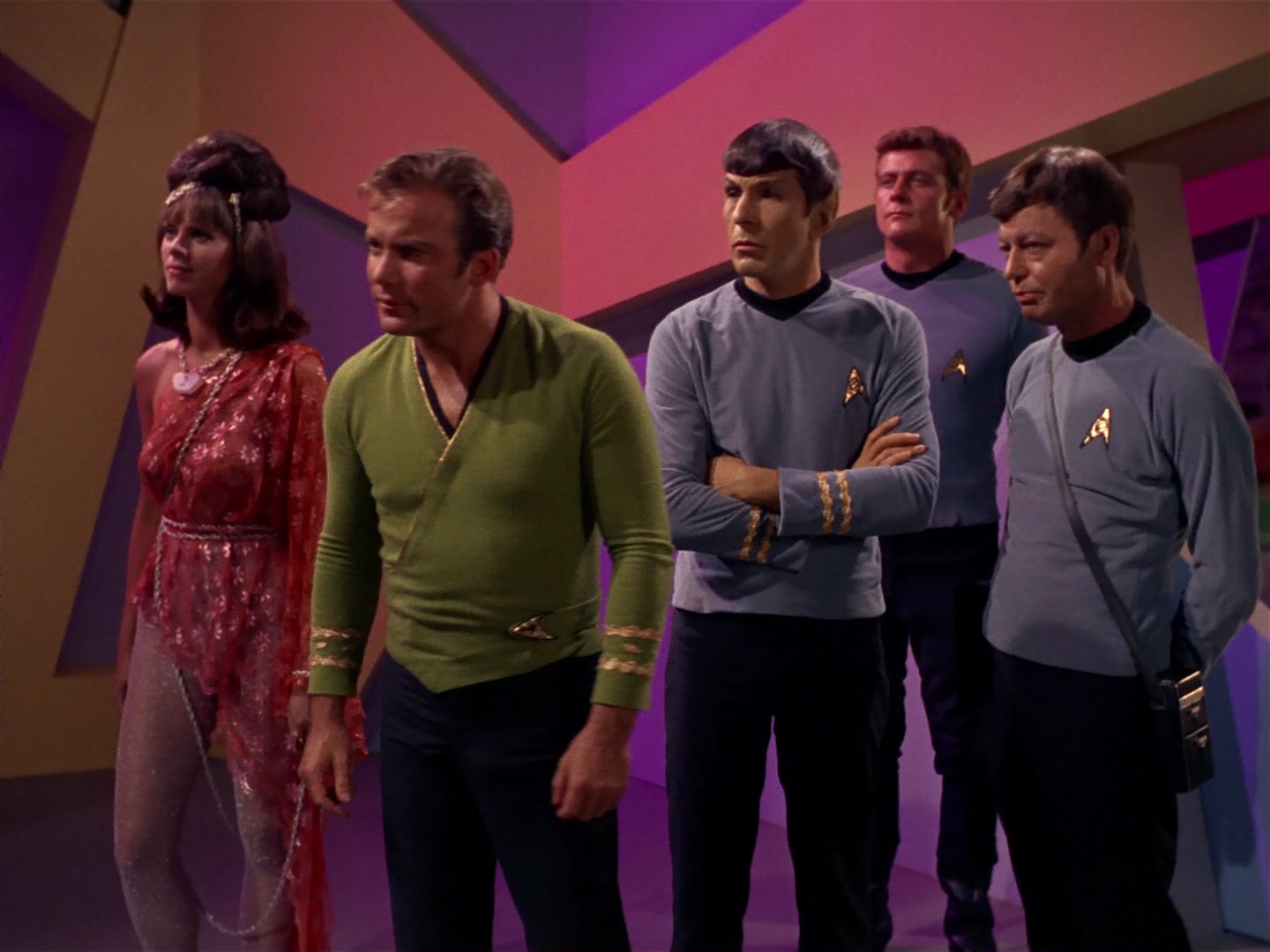 ariane179254_StarTrek_2x08_IMudd_0804.jpg