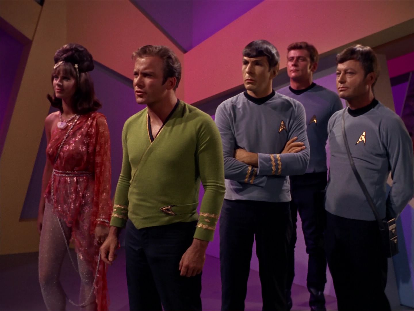 ariane179254_StarTrek_2x08_IMudd_0809.jpg