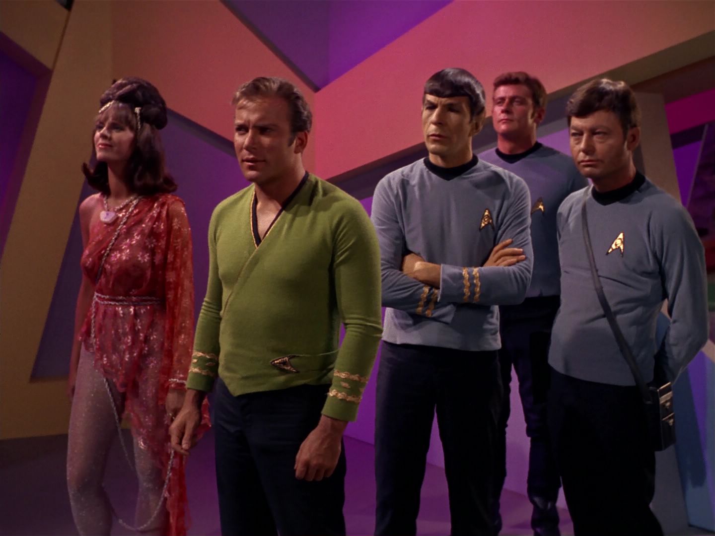ariane179254_StarTrek_2x08_IMudd_0870.jpg