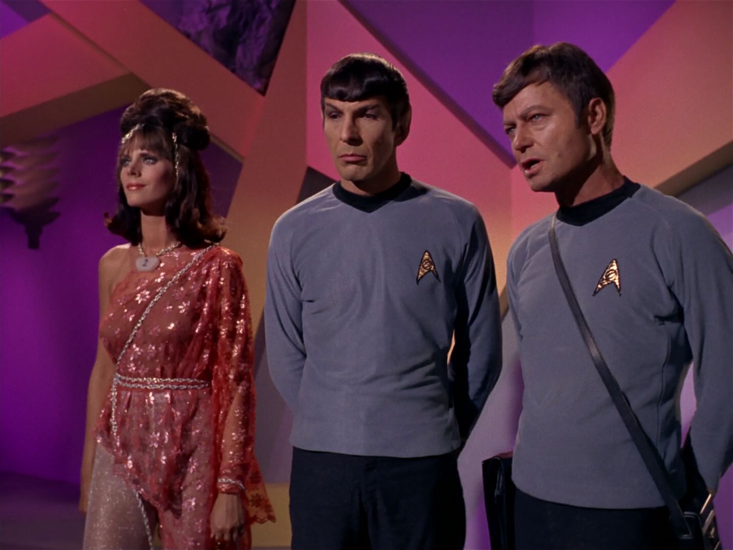 ariane179254_StarTrek_2x08_IMudd_0961.jpg