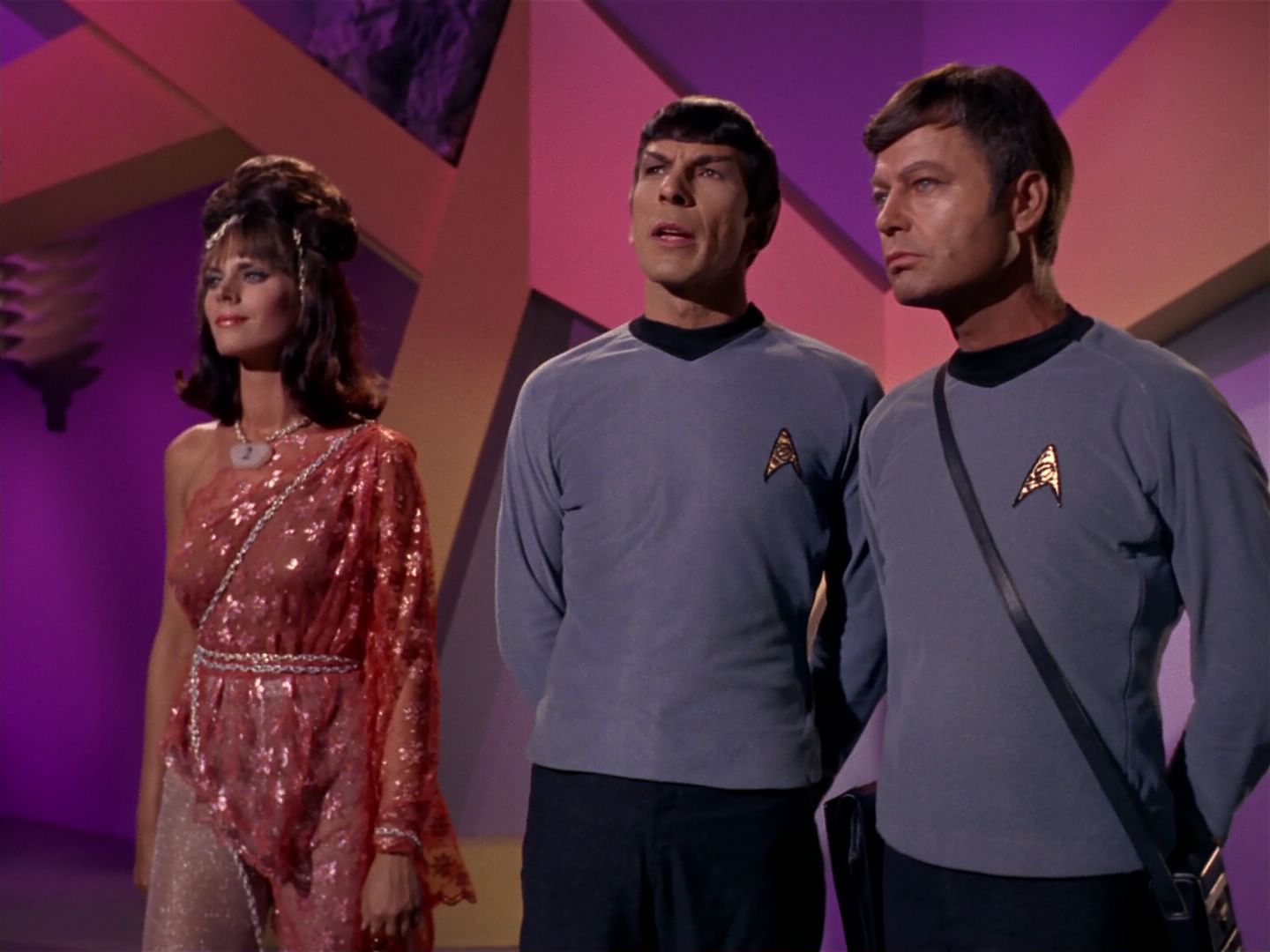 ariane179254_StarTrek_2x08_IMudd_0967.jpg