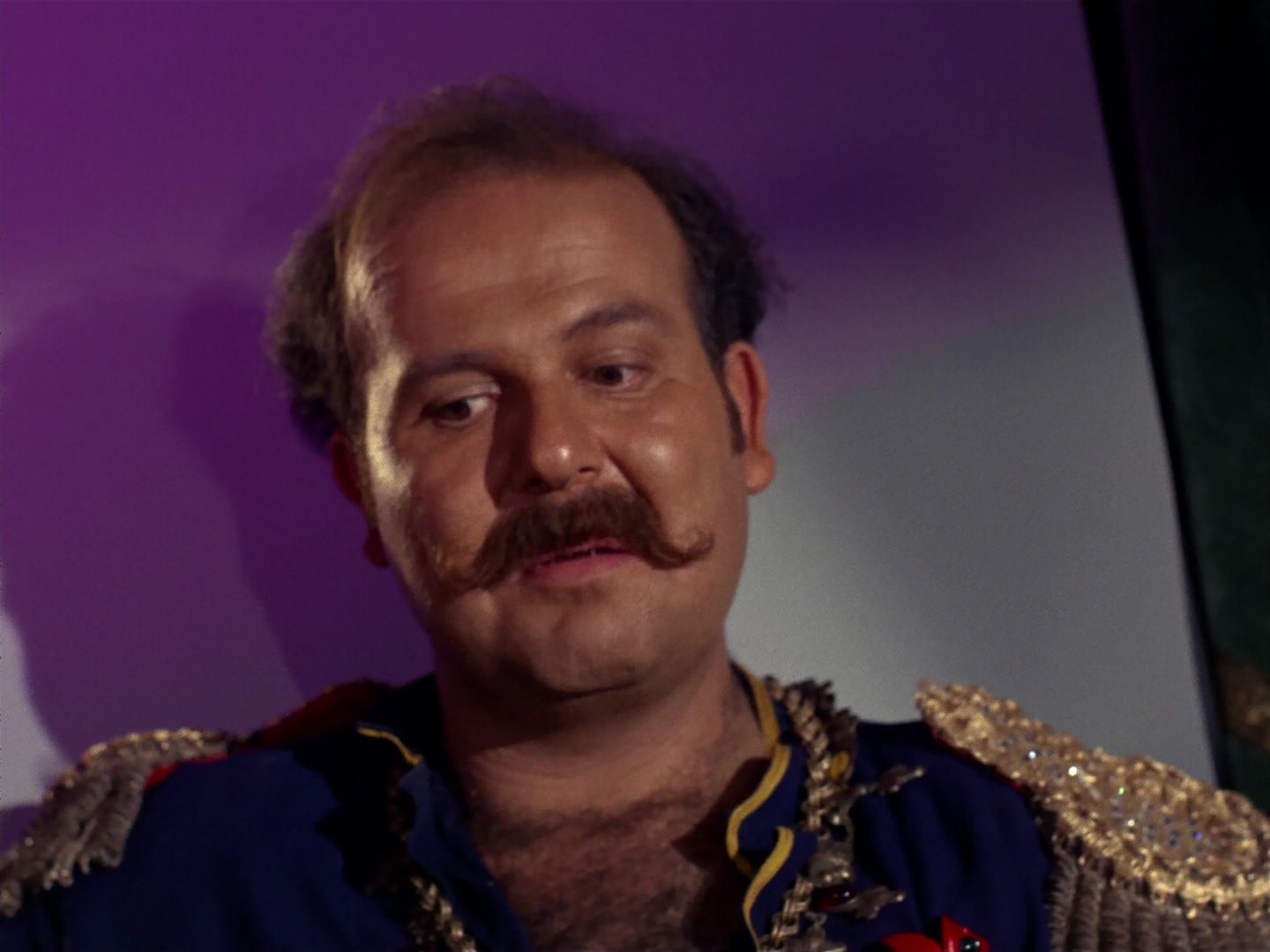ariane179254_StarTrek_2x08_IMudd_1050.jpg