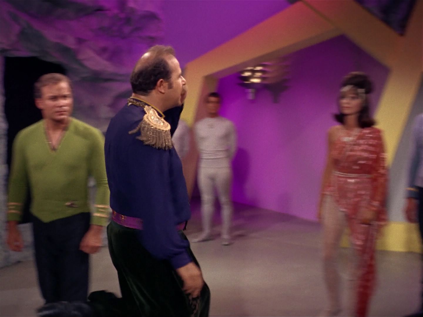 ariane179254_StarTrek_2x08_IMudd_1057.jpg