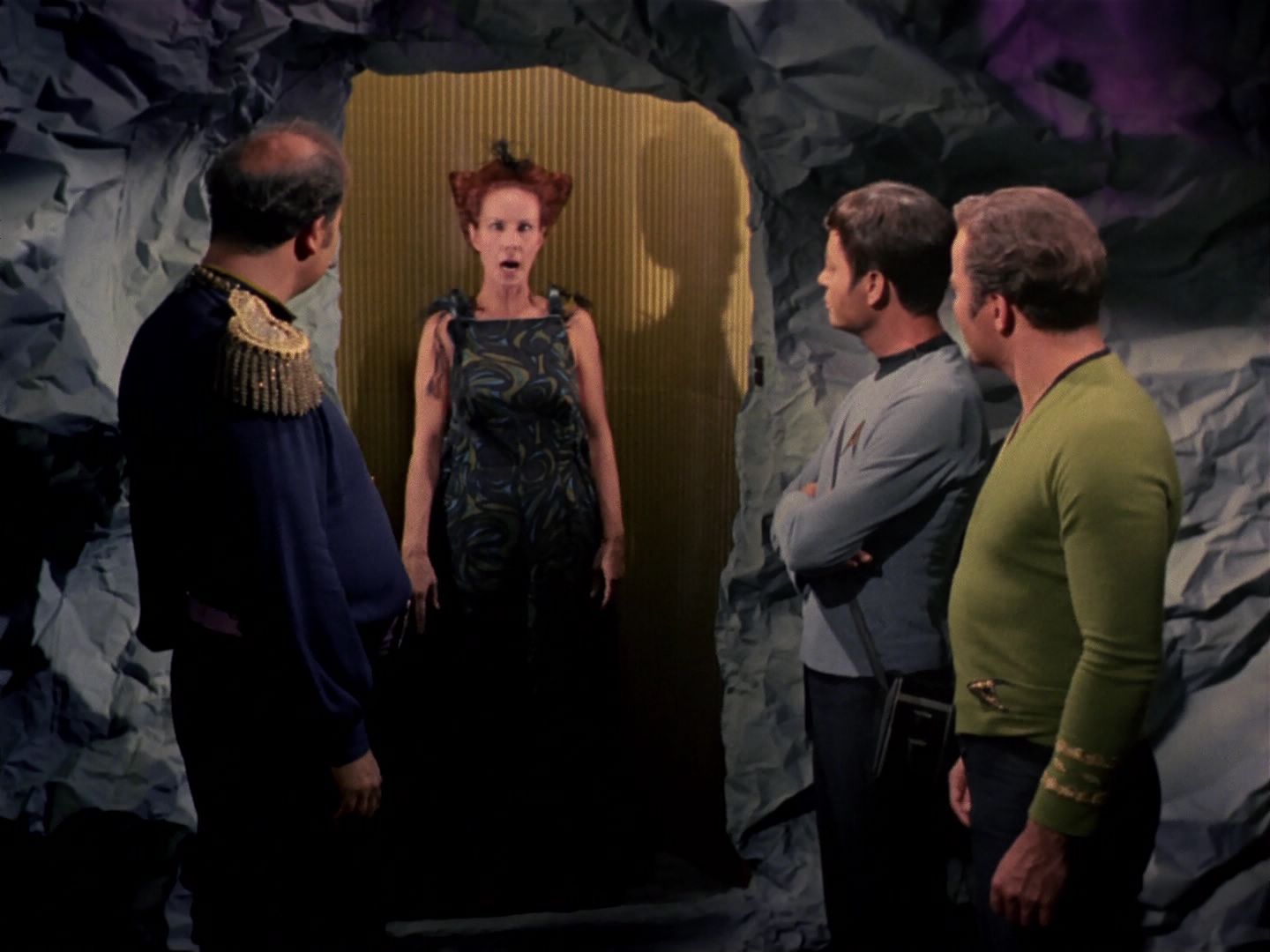 ariane179254_StarTrek_2x08_IMudd_1200.jpg