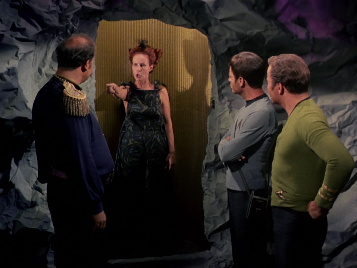 ariane179254_StarTrek_2x08_IMudd_1205.jpg