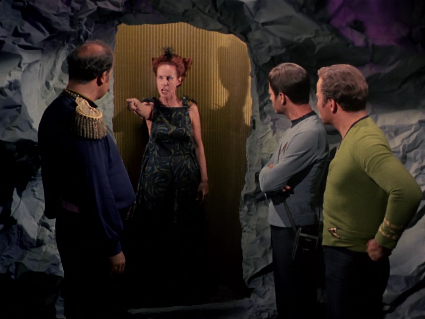ariane179254_StarTrek_2x08_IMudd_1206.jpg