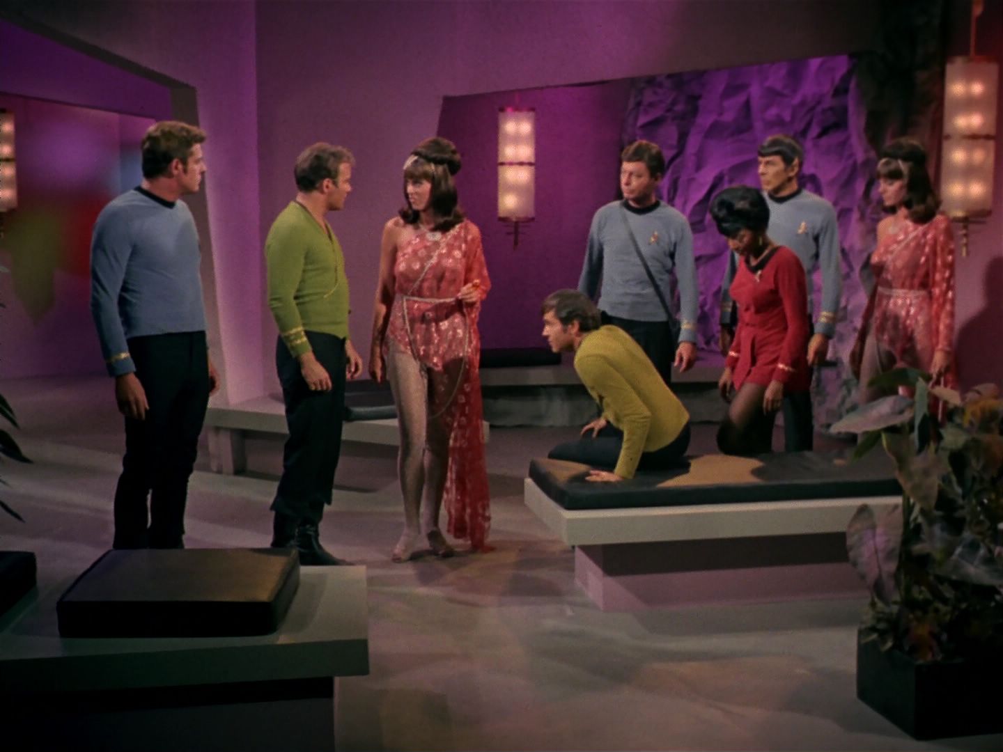 ariane179254_StarTrek_2x08_IMudd_1242.jpg