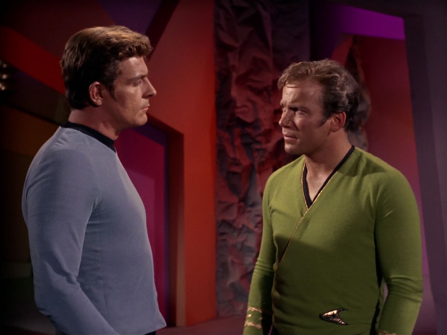 ariane179254_StarTrek_2x08_IMudd_1280.jpg