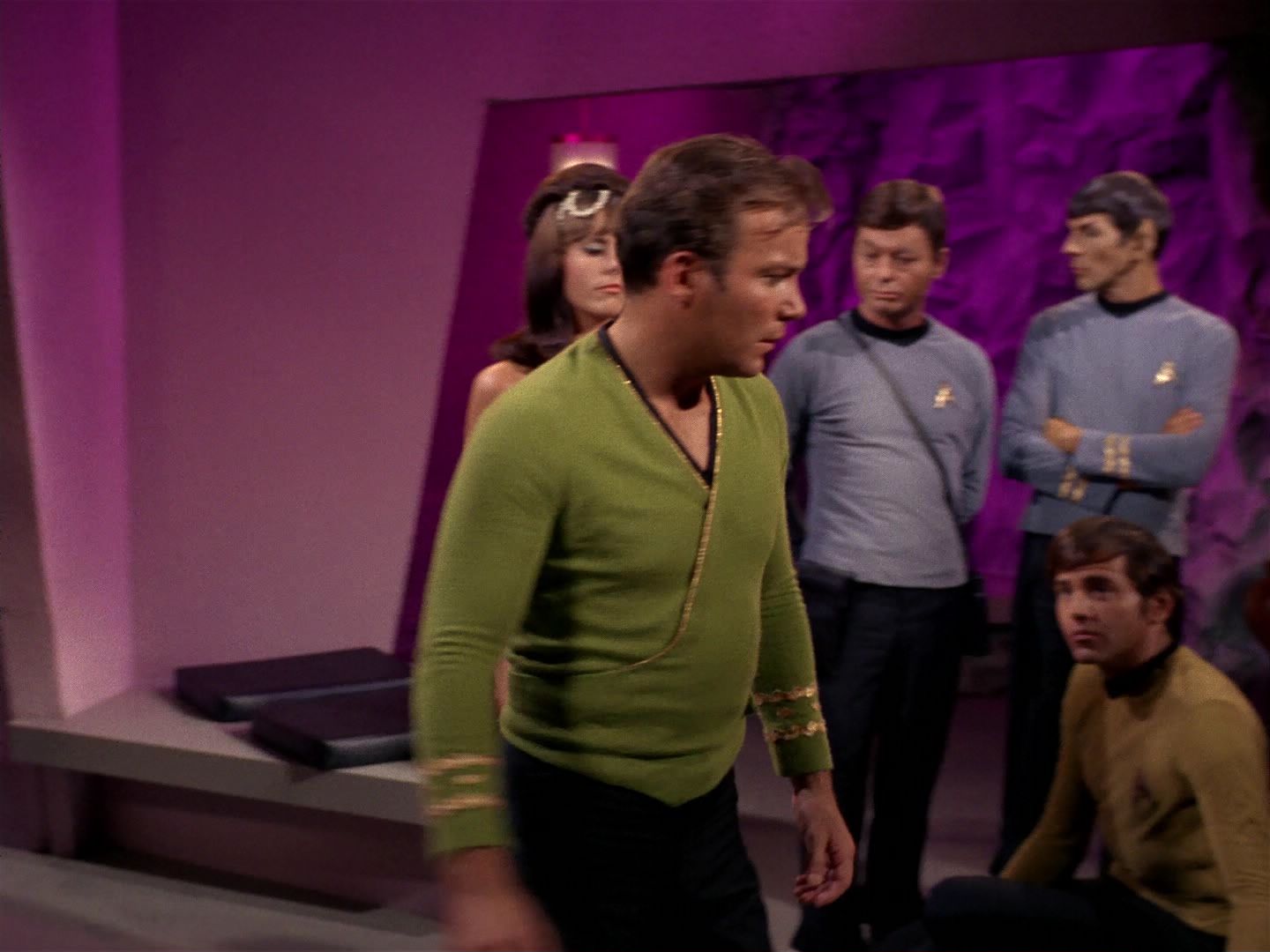 ariane179254_StarTrek_2x08_IMudd_1311.jpg